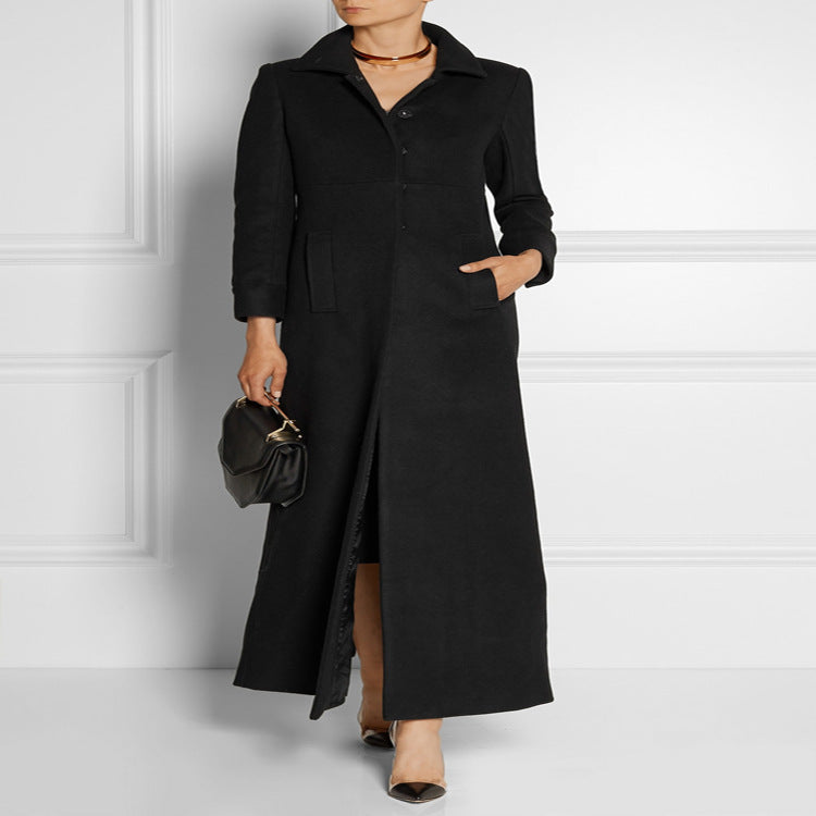 Ladies Floor-Length Single-Breasted Coat with Split and Tailored Silhouette