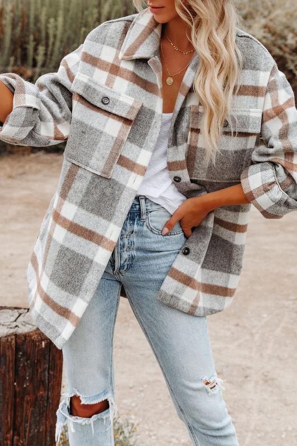 Checkered jacket with pockets for women