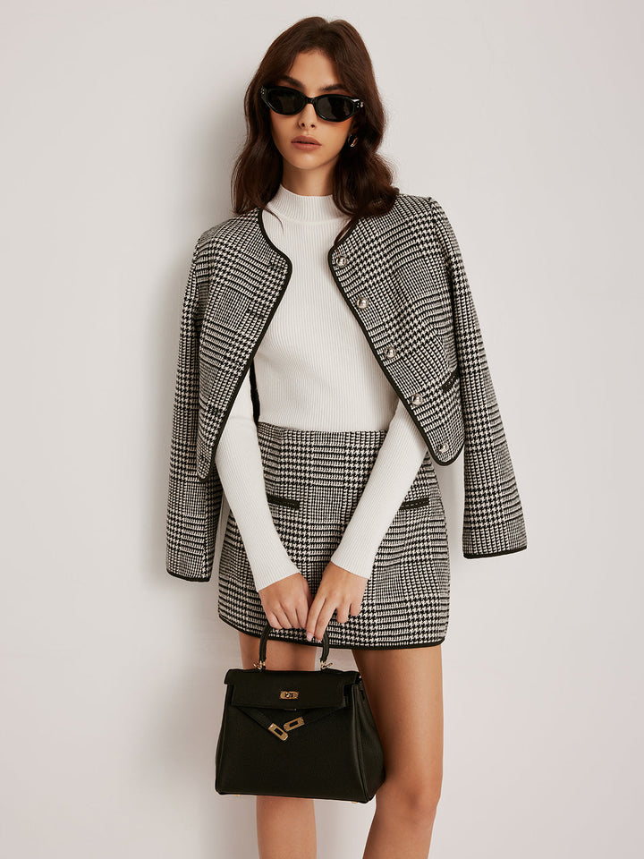 Trim in check button jacket