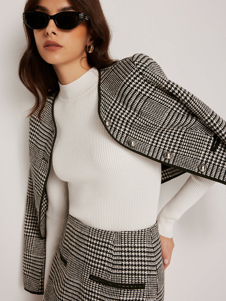Trim in check button jacket