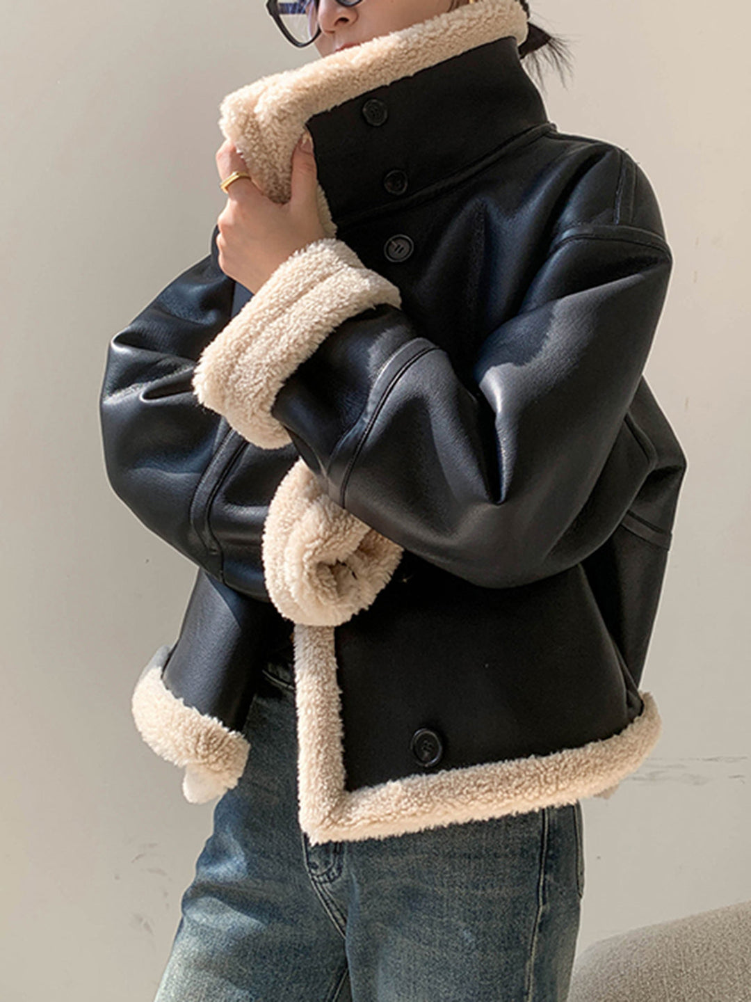 Lined jacket with leather leather