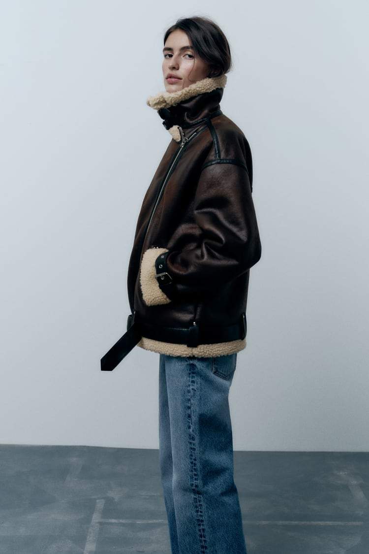 Jacket with Lapel with Synthetic material
