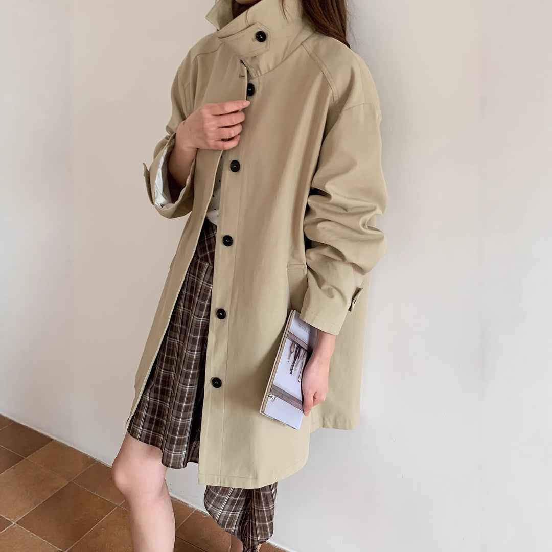 Women Boxy Short Coat with High Stand Collar Visible Button Closure and Side Pockets