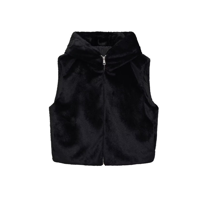 Women’s sleeveless teddy vest with hood and zip