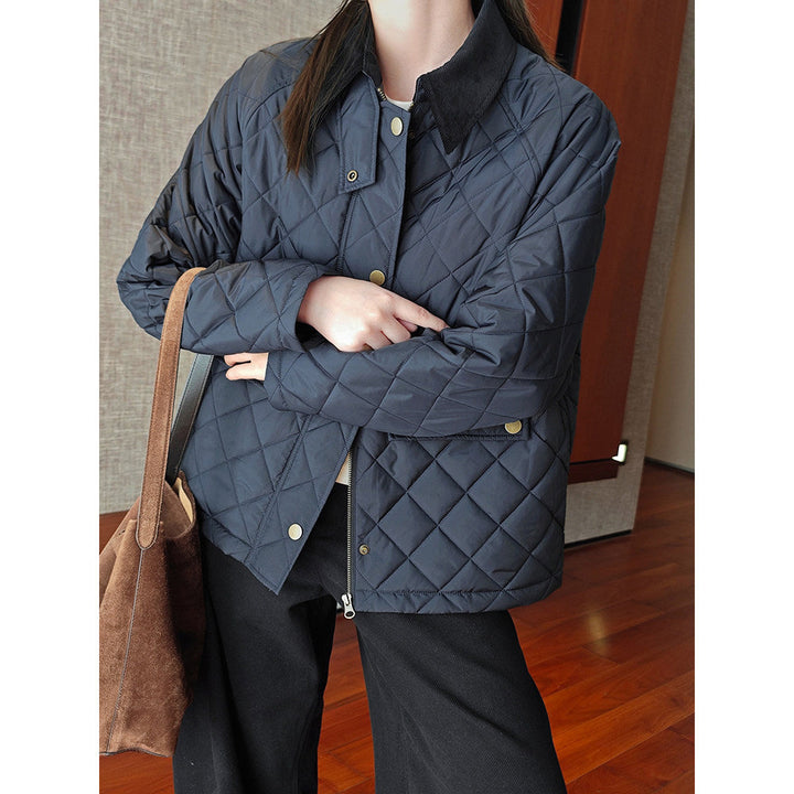 Women Fashionable Quilted Jacket with Collar