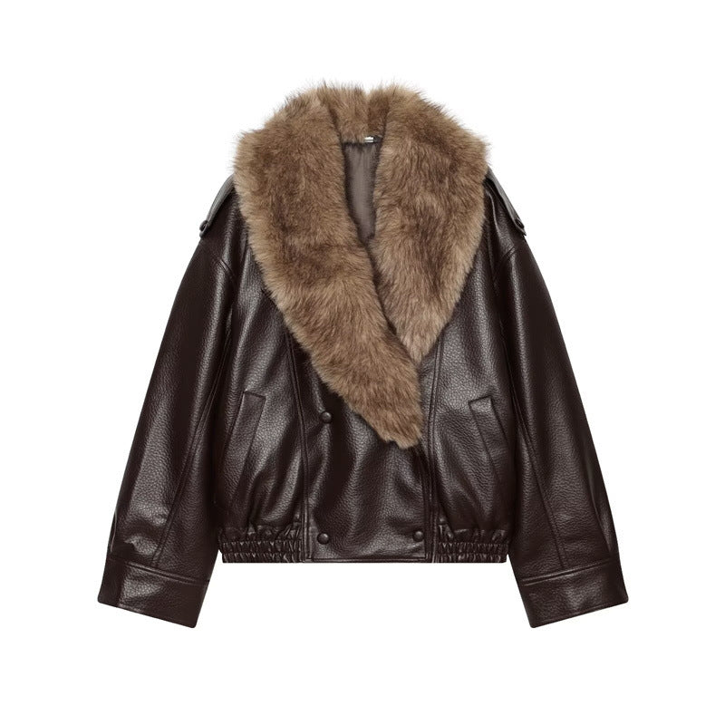 Women’s short-cut leather jacket with full fur collar and elastic hem
