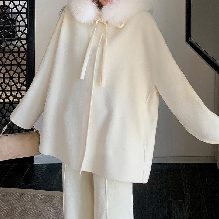 Women Elegant and Warm Transitional Jacket with Fur Trimmed Collar