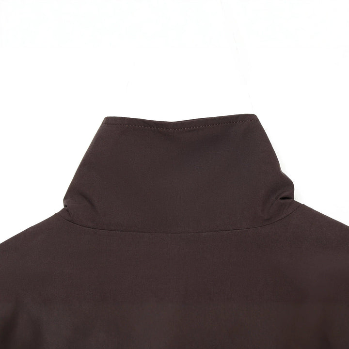 Women’s utilitarian short jacket with zip and shirt collar