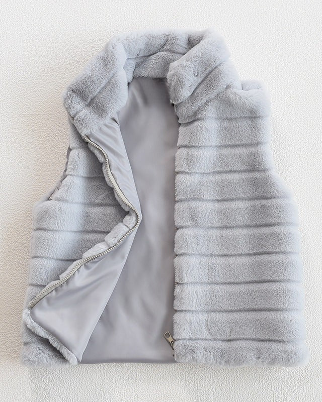 Quilted gilet with faux fur for women