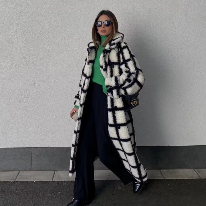 Ladies Long Checkered Teddy Coat with Revers Collar and Flap Pockets