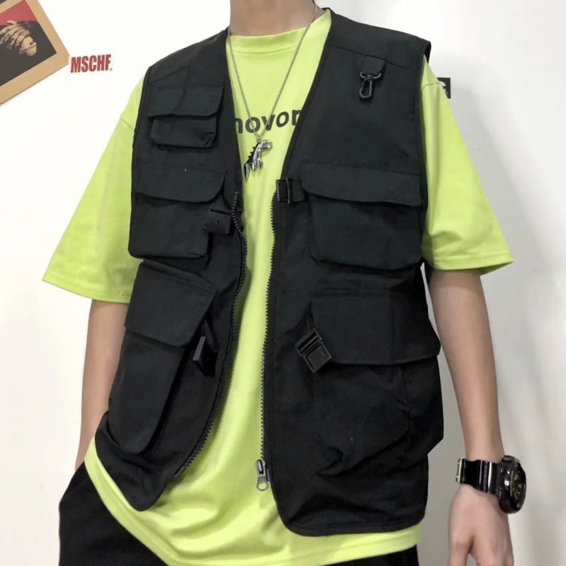 Unisex multifunctional utilitarian vest
