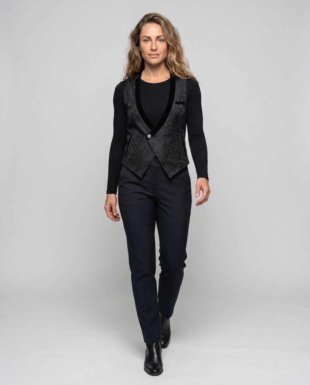 Women elegant round collar vest