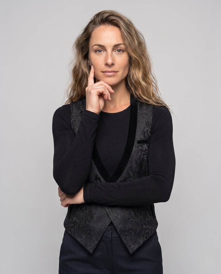 Women elegant round collar vest