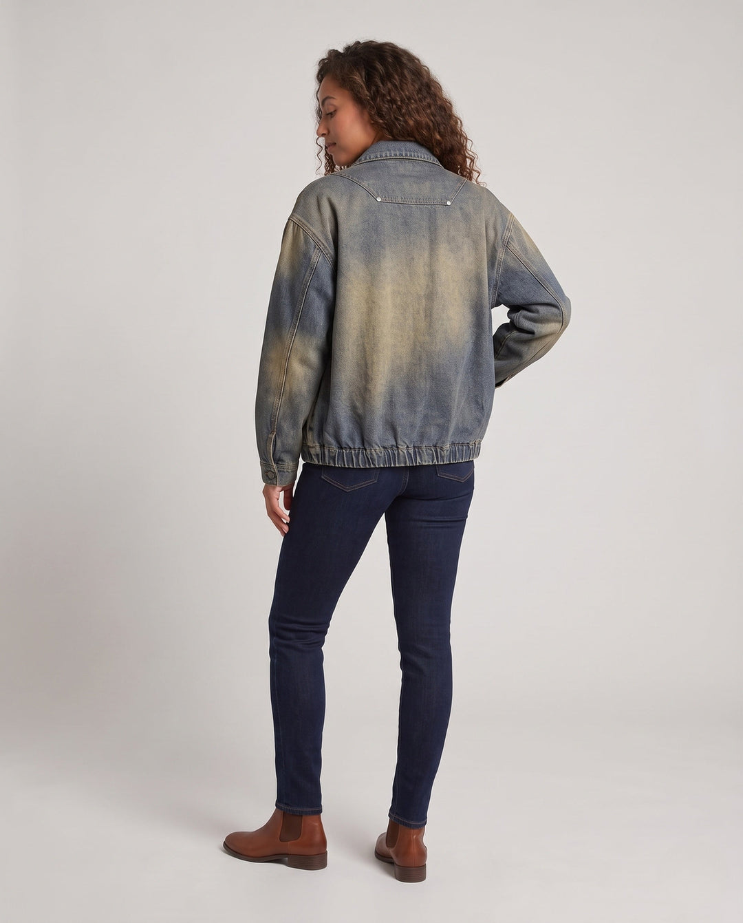 Ladies oversized jeans jacket with elastic hem, balloon sleeves &amp; shaped -seamed details