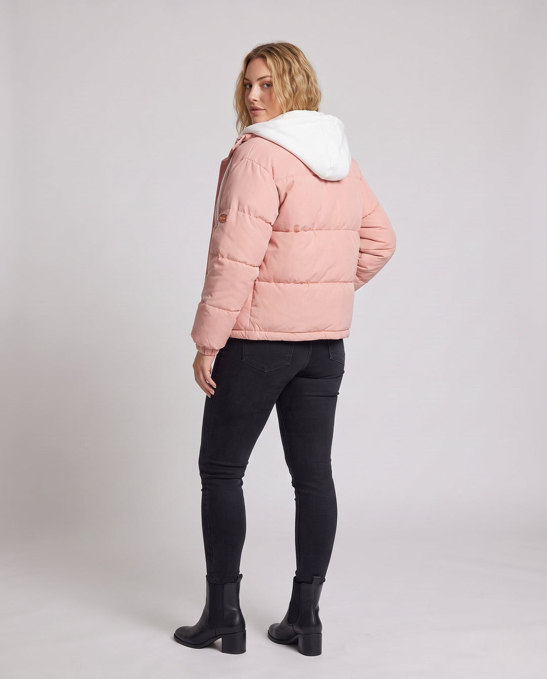 Women Fashionable Quilted Jacket with Hood