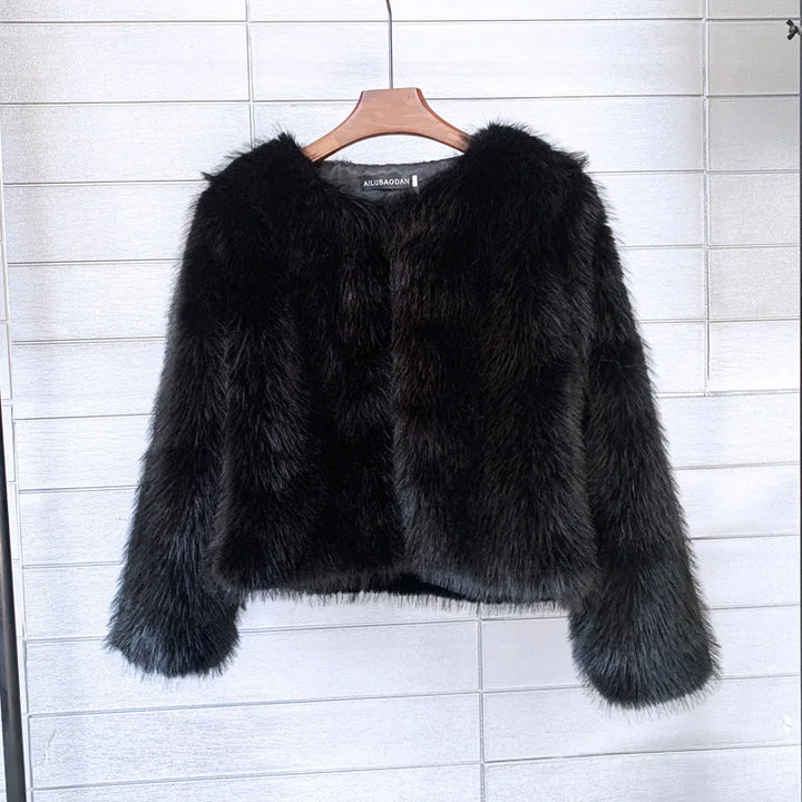 More elegant and versatile winter coat