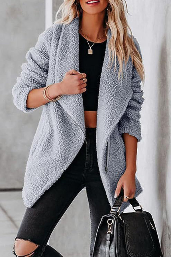 Casual Lamb leather jacket with zipped pockets and boxy suede jacket